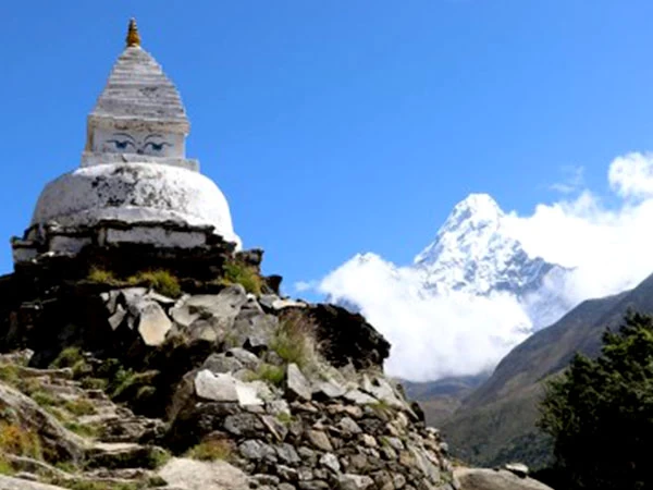 Exploring the Everest Base Camp Trek in March: A Himalayan Adventure