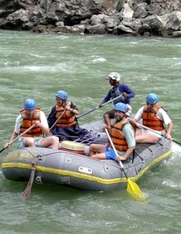 Rafting in Nepal