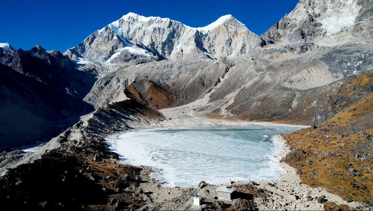Dudh Kunda Lake