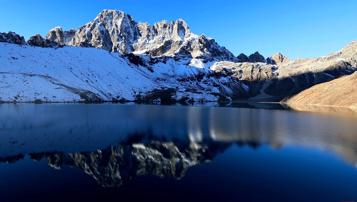 Gokyo Lake