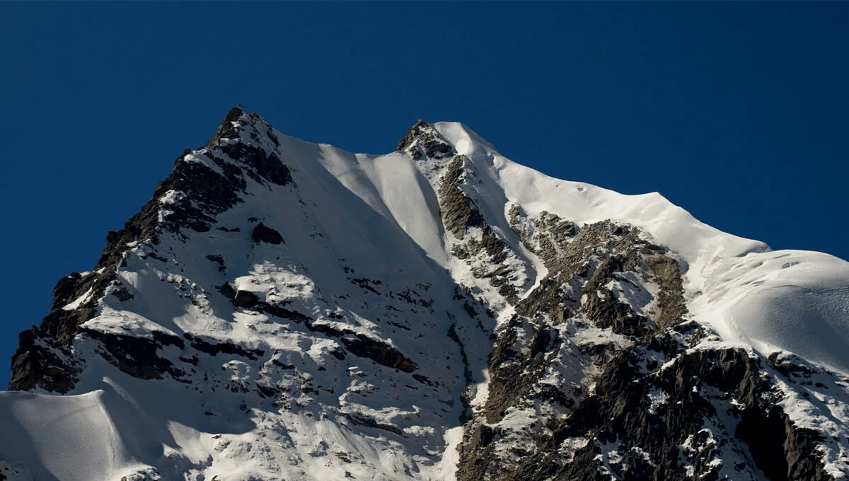 Naya Kanga Peak