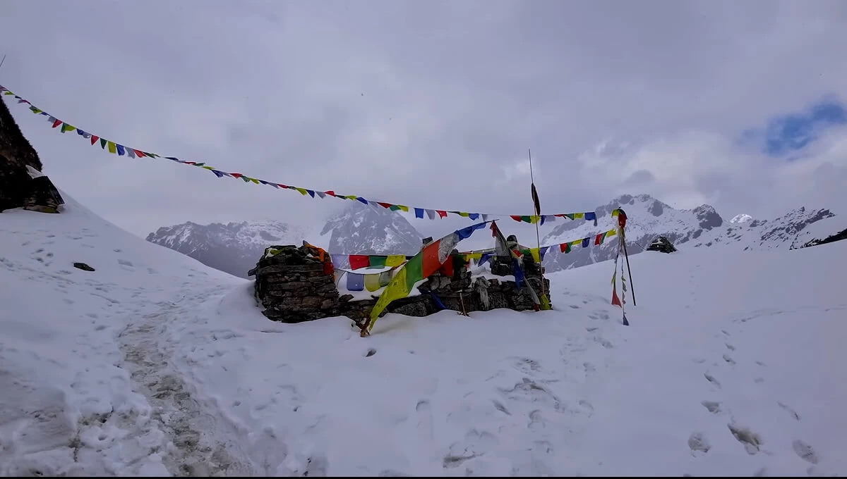 Shipton La Pass Makalu Base Camp Trek