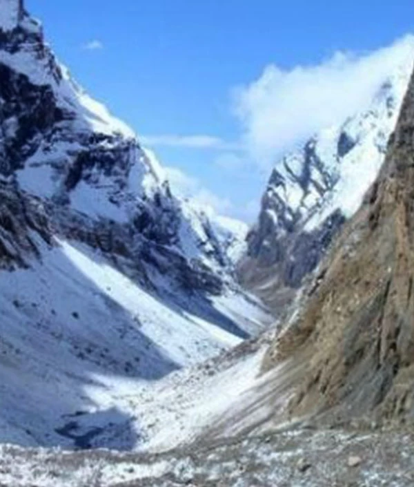 Dhaulagiri Circuit Trek 19 Days