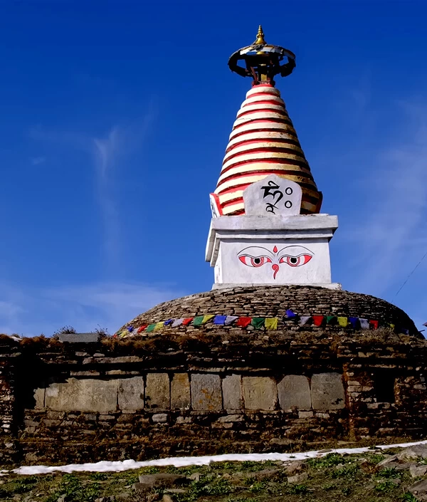 Stupa on the way to Pikey Peak Base Camp